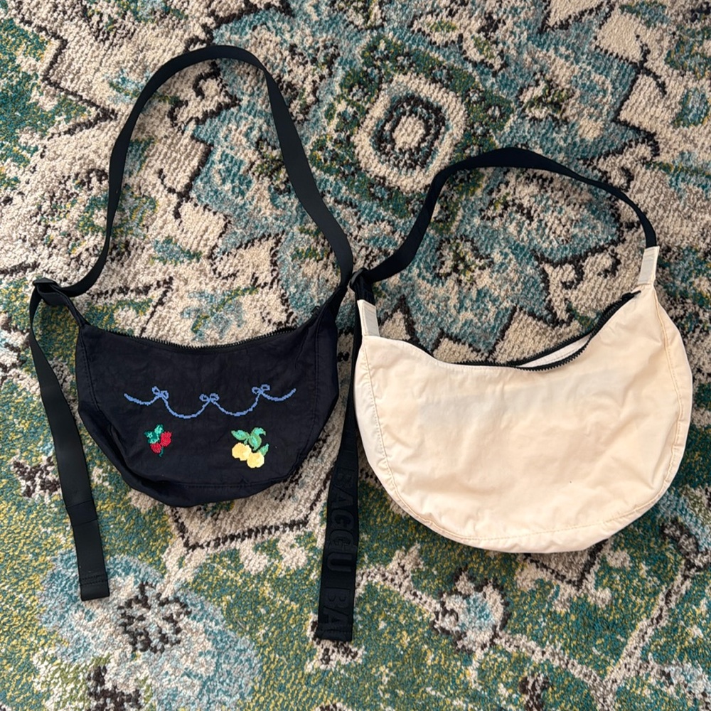 BAGGU medium crescent + bonus bag!